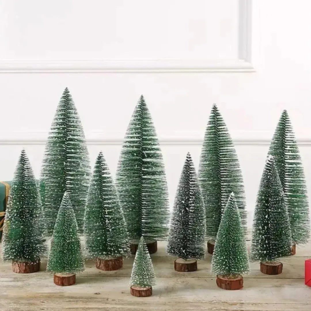 Mini Pinheiros de Natal com luz LED